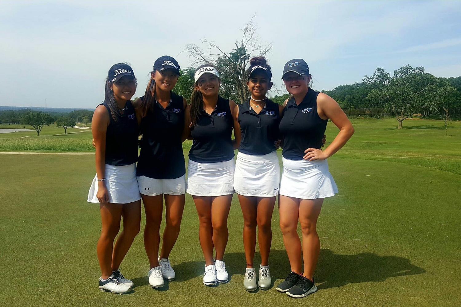 Girls+golf+to+compete+at+state+competition