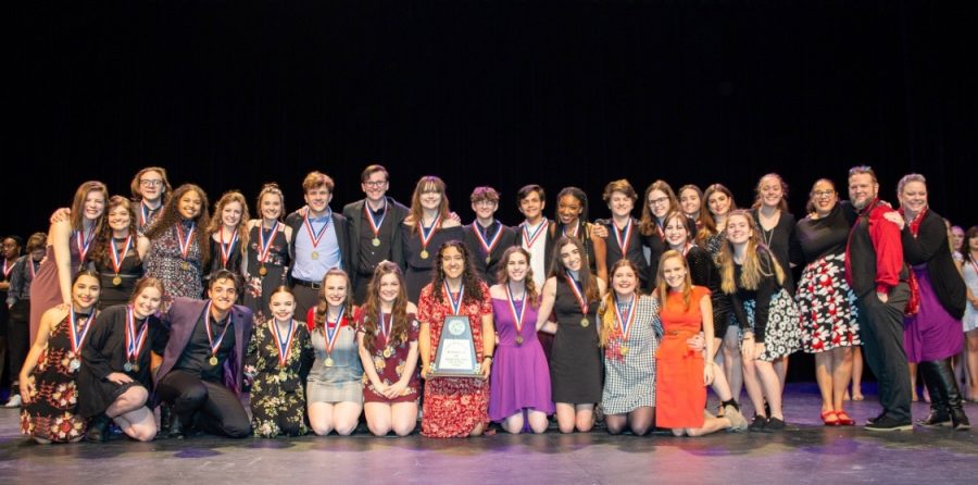 The cast and crew of Mary Shelley win first place at Bi-District.