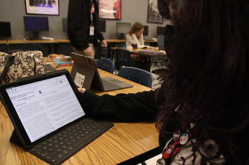 A student works on the new online practice test provided by the Texas Education Agency. Students can get accustomed to the new testing process by opening the SecureTest app, which is already downloaded on all school iPads.